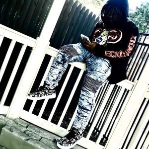 Meet your Posher, Jaymar